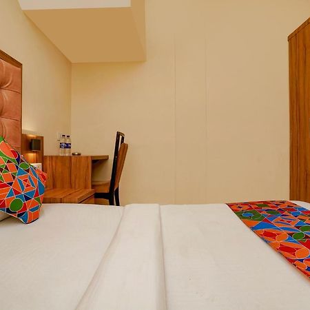 Fabexpress Emerald Inn Mumbai Eksteriør bilde