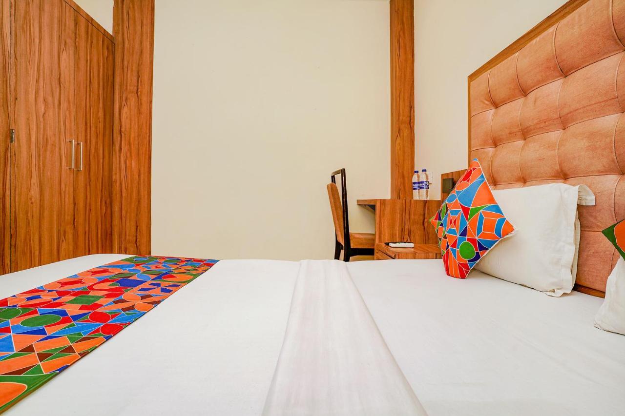 Fabexpress Emerald Inn Mumbai Eksteriør bilde